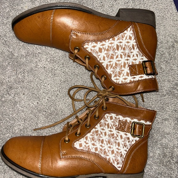 Madden Girl Shoes - Madden Girl Brown and White Lace Up Boots
